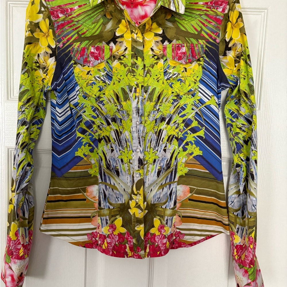Elie Tahari Vibrant Floral Button Down Shirt